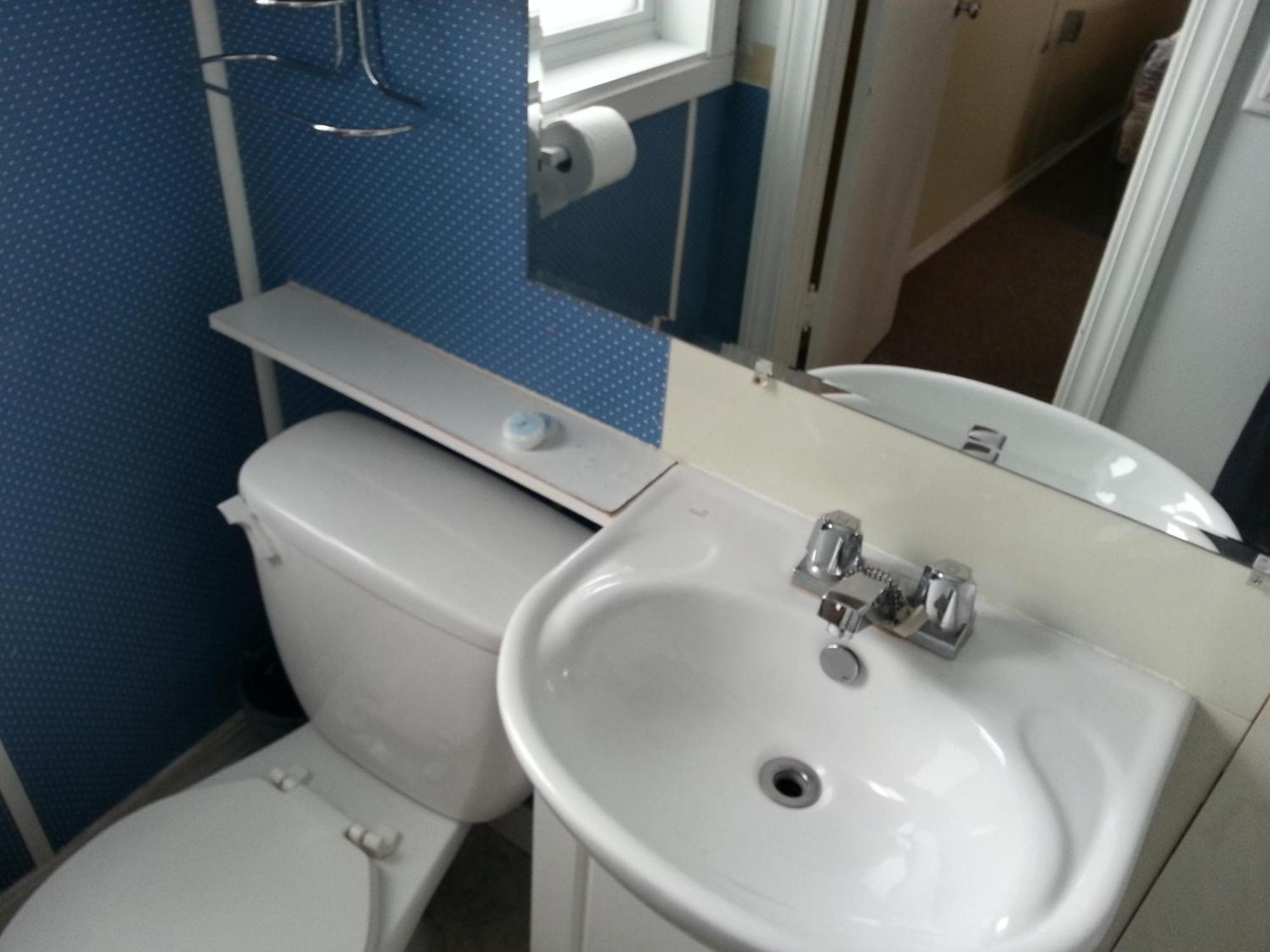 Melsask Motel Melville Ruang foto