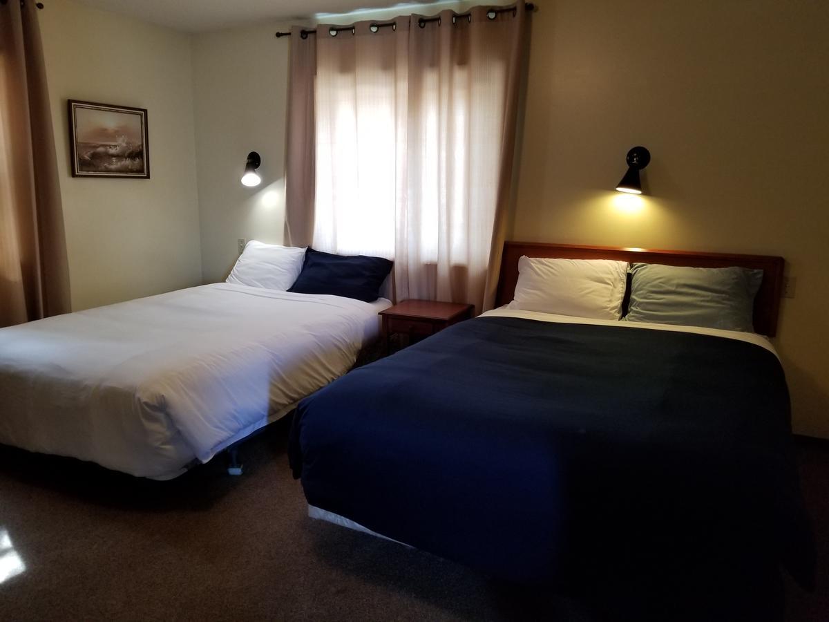 Melsask Motel Melville Bagian luar foto